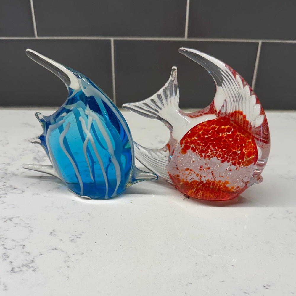 Vintage Glass Fish Decor in Blue and Red - Picture 3 of 12